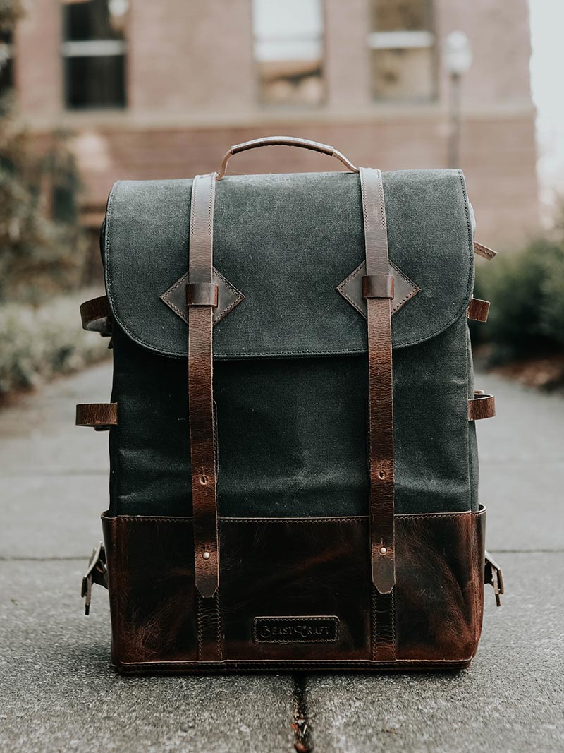 lina-verovaya-GQQ6BRJxysU-unsplash Men's artificial suede backpack